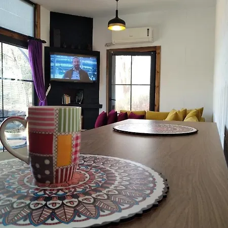 דירה Tinyhouse